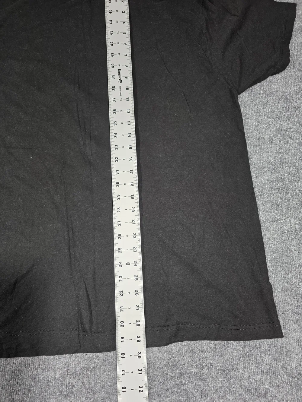 Gildan black short